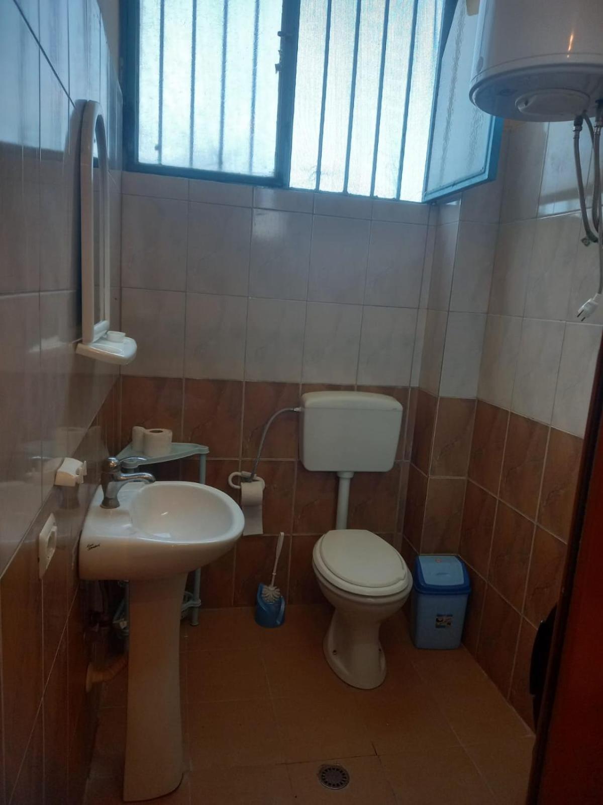 For Rent *